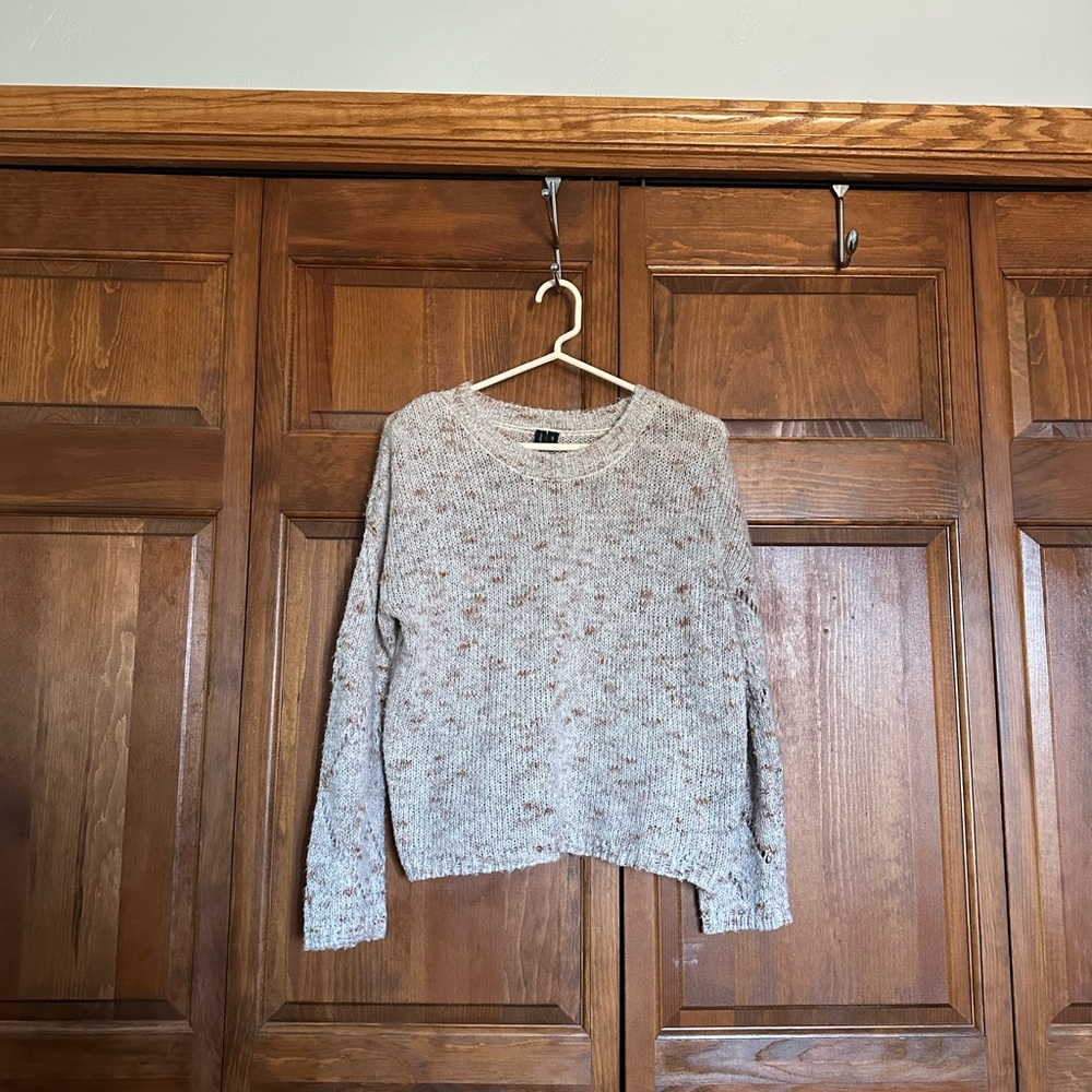 Women's moon & madison Speckled Crew-Neck Sweater